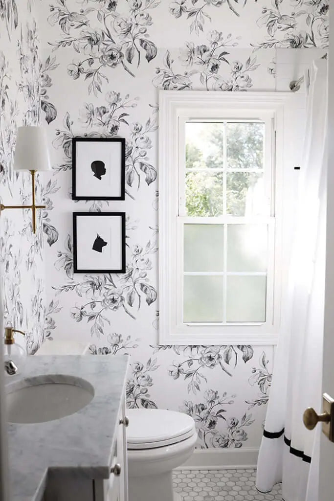 Black & White Floral Wallpaper from Daniel Moss's Blog-Watelet