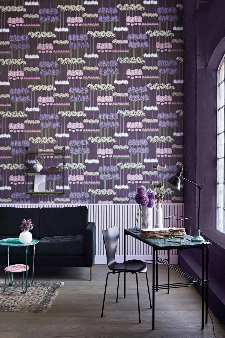 The Season’s Most Appealing Floral Wallcoverings