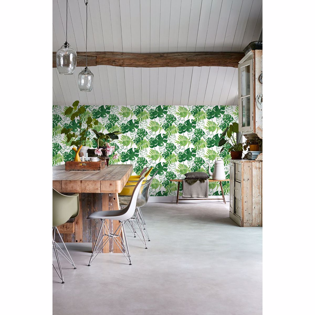 Patti Green Leaves Wallpaper - Brewster Wallcovering