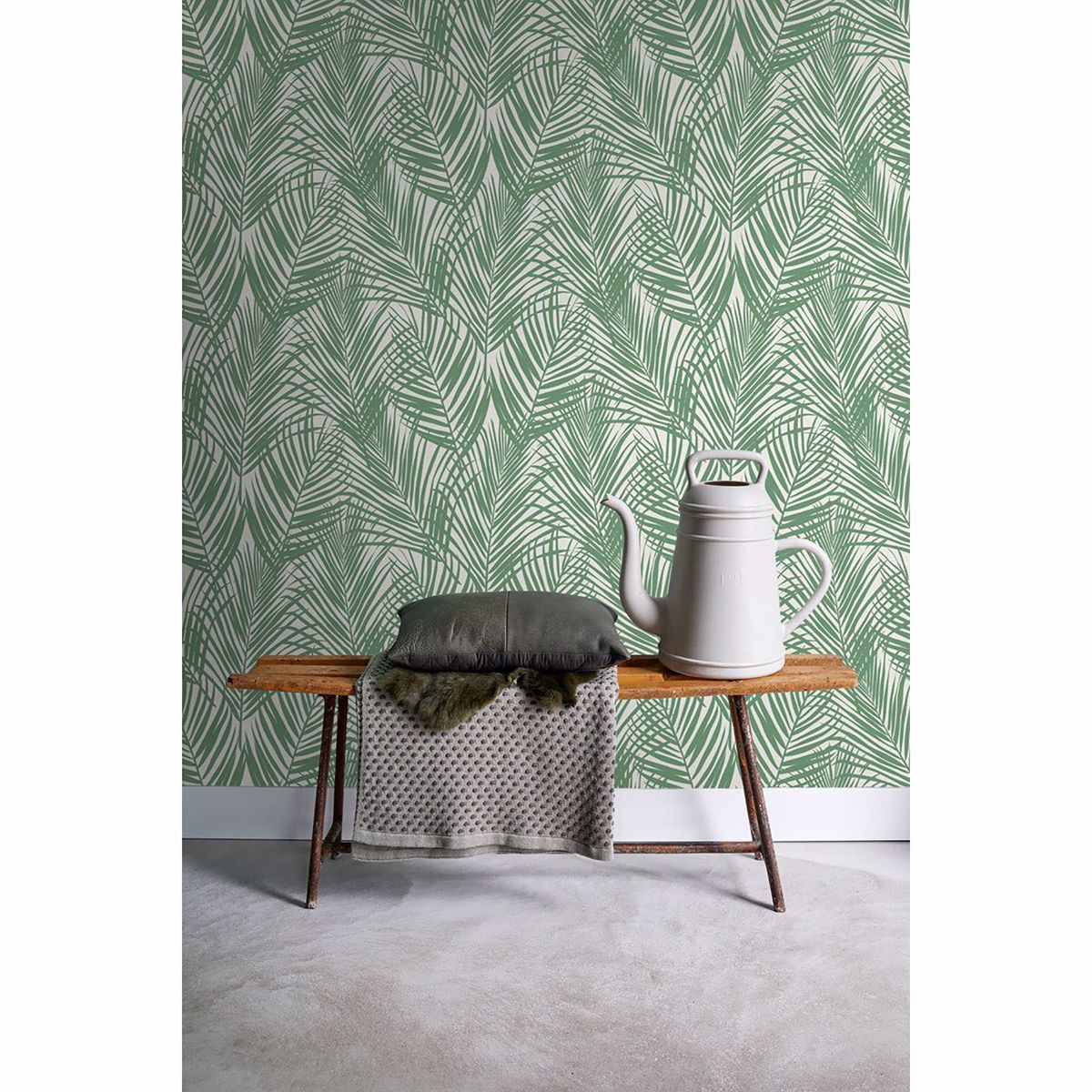 Fifi Green Palm Frond Wallpaper - Brewster Wallcovering