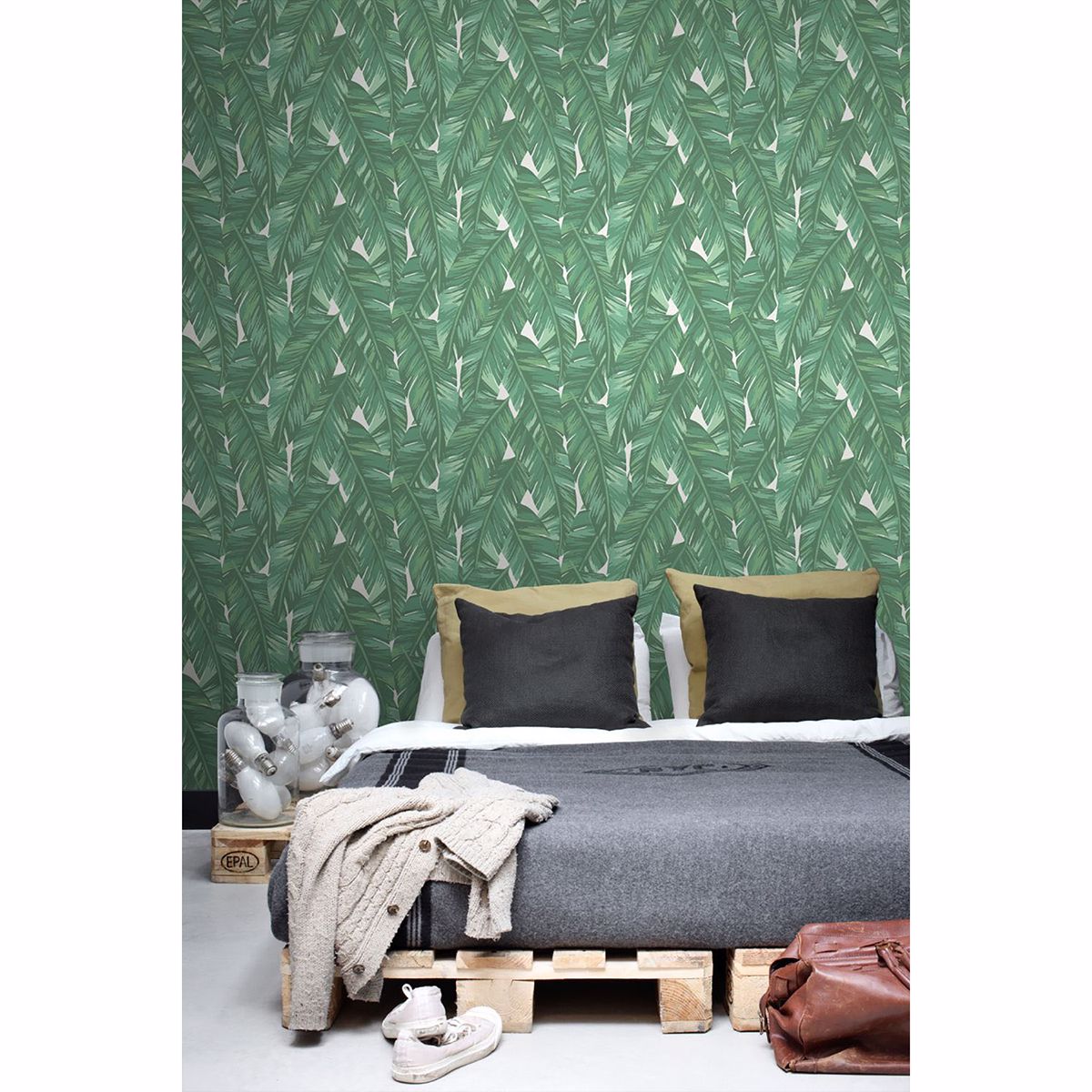 Dumott Green Tropical Leaves Wallpaper - Brewster Wallcovering