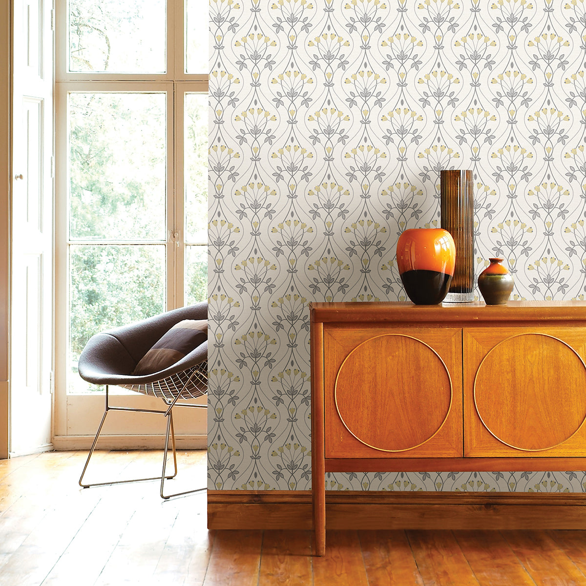 Dard Grey Tulip Ogee Wallpaper - Brewster Wallcovering