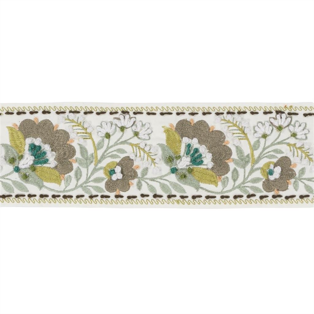 enamel-flower-celadon-designers-guild-trdg0023-02