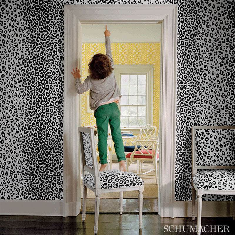 ICONIC-LEOPARD-GRAPHITE-SCHUMACHER-175722