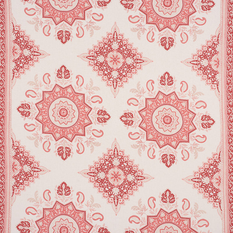 MONTECITO-MEDALLION-FADED-RED-SCHUMACHER-176483