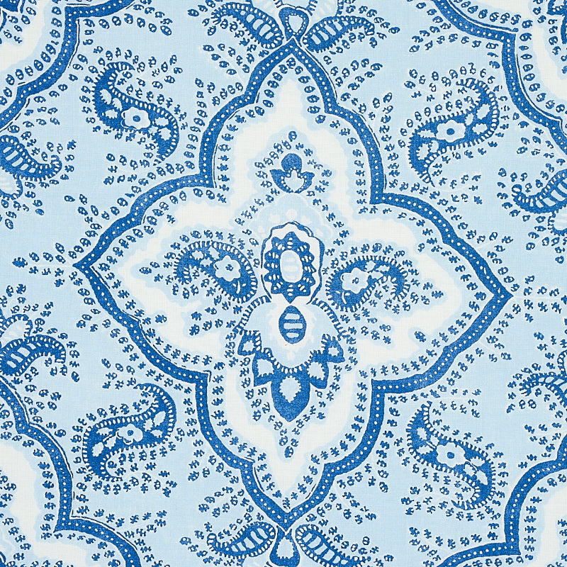 AMALIA-MEDALLION-HANDMADE-PRINT-BLUE-SCHUMACHER-179440