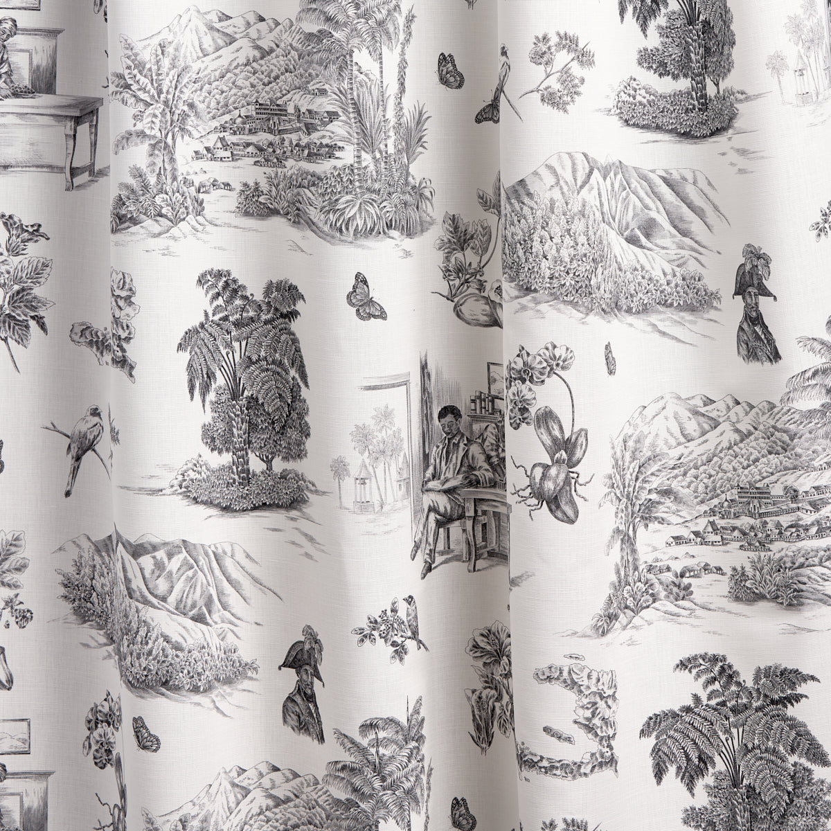 TOUSSAINT-TOILE-BLACK-SCHUMACHER-180270