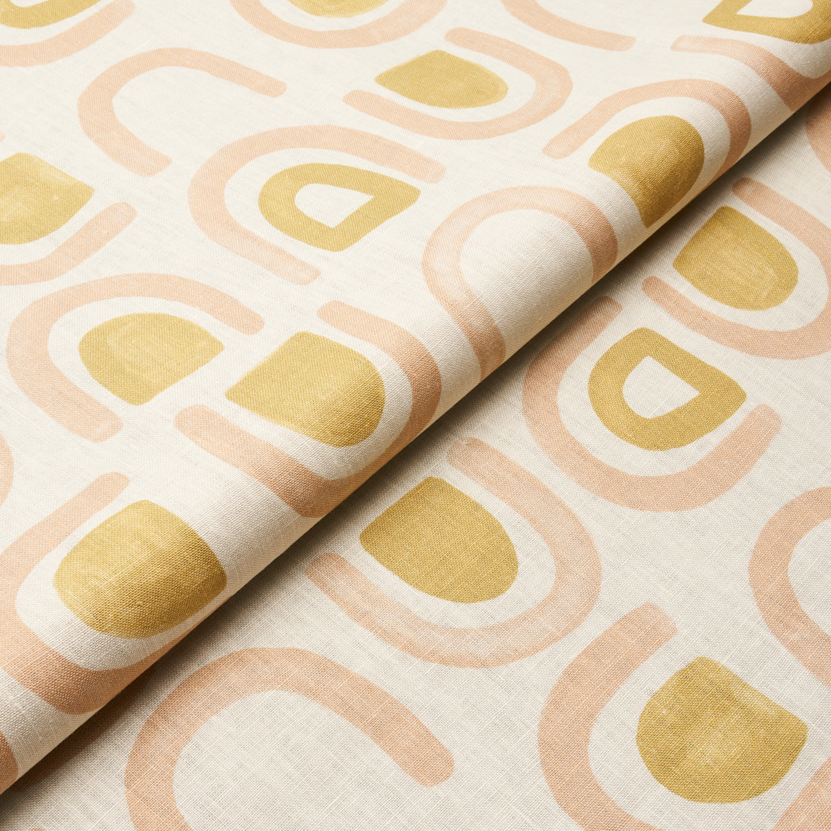 THRESHOLD-PRINTED-LINEN-SALT-OCHRE-SCHUMACHER-180423