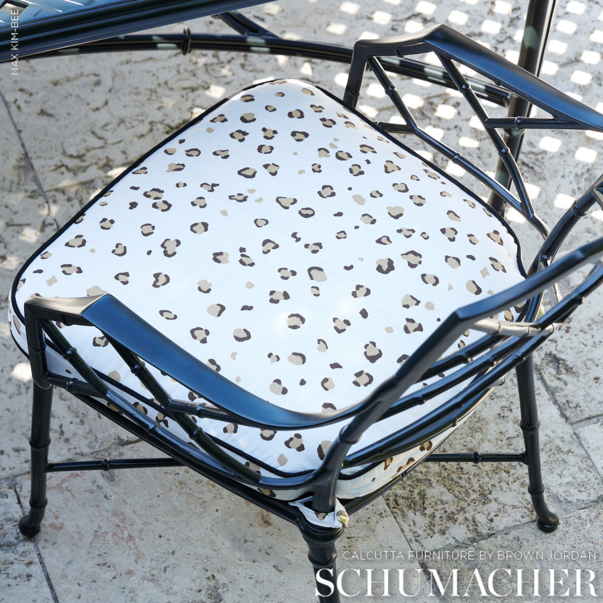 WILD-AT-HEART-INDOOR-OUTDOOR-SAFARI-SCHUMACHER-180940