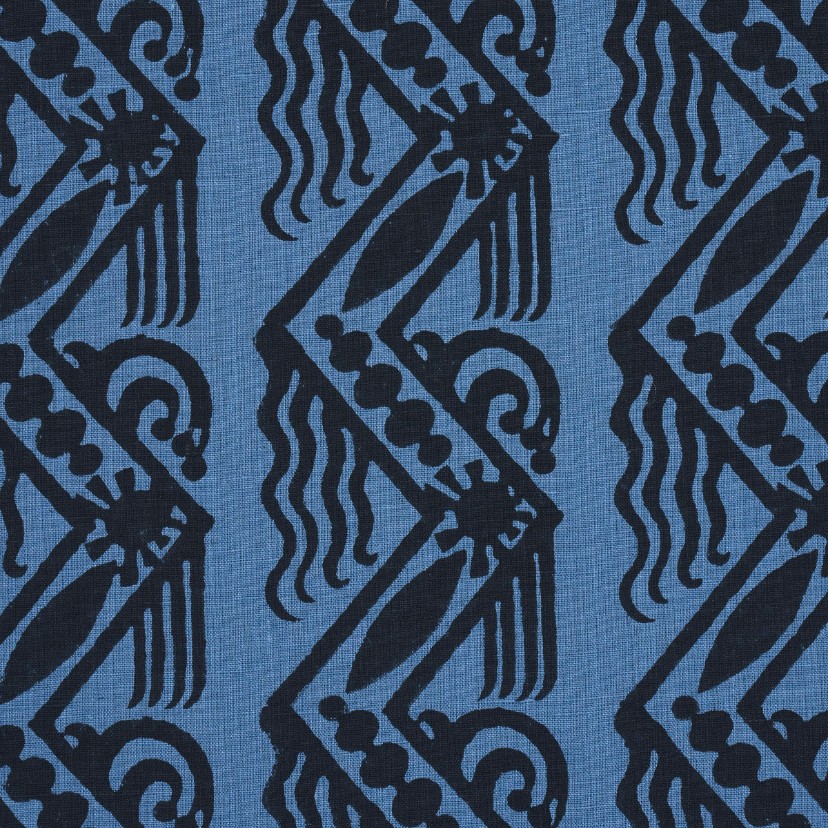 VENETIAN-ZIG-ZAG-BLOCK-PRINT-BLACK-ON-BLUE-SCHUMACHER-181561