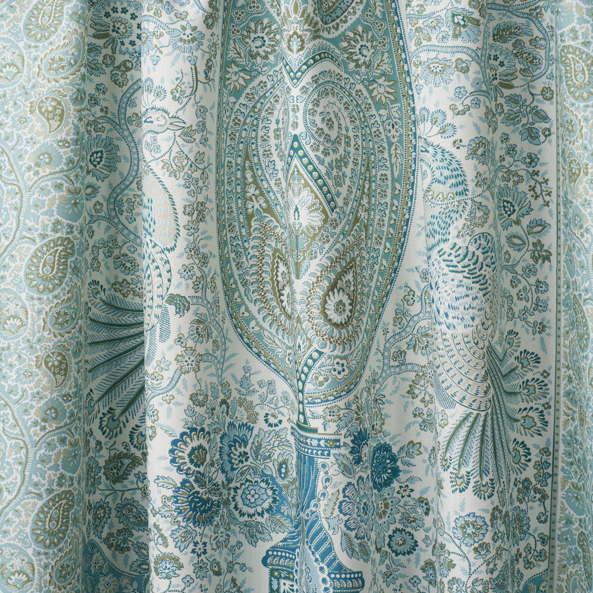 COLMERY-PAISLEY-PANEL-PEACOCK-SCHUMACHER-181821