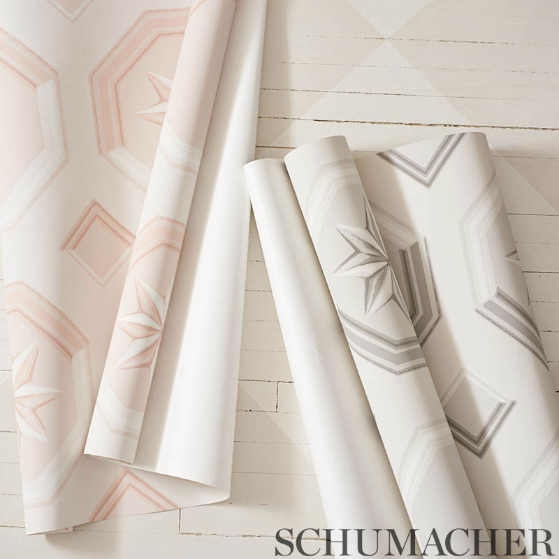 AUGUSTUS-BLUSH-SCHUMACHER-5009890