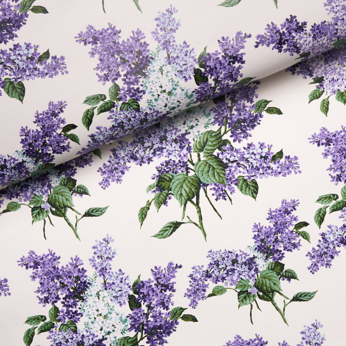 PROUSTS-LILACS-PURPLE-SCHUMACHER-5014310