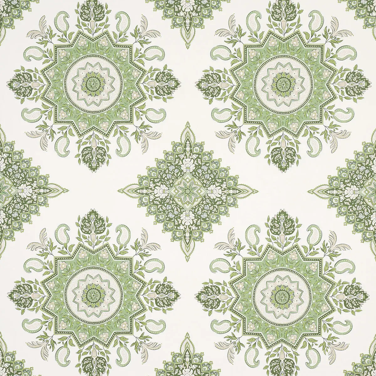 MONTECITO-MEDALLION-LEAF-GREEN-SCHUMACHER-5014361