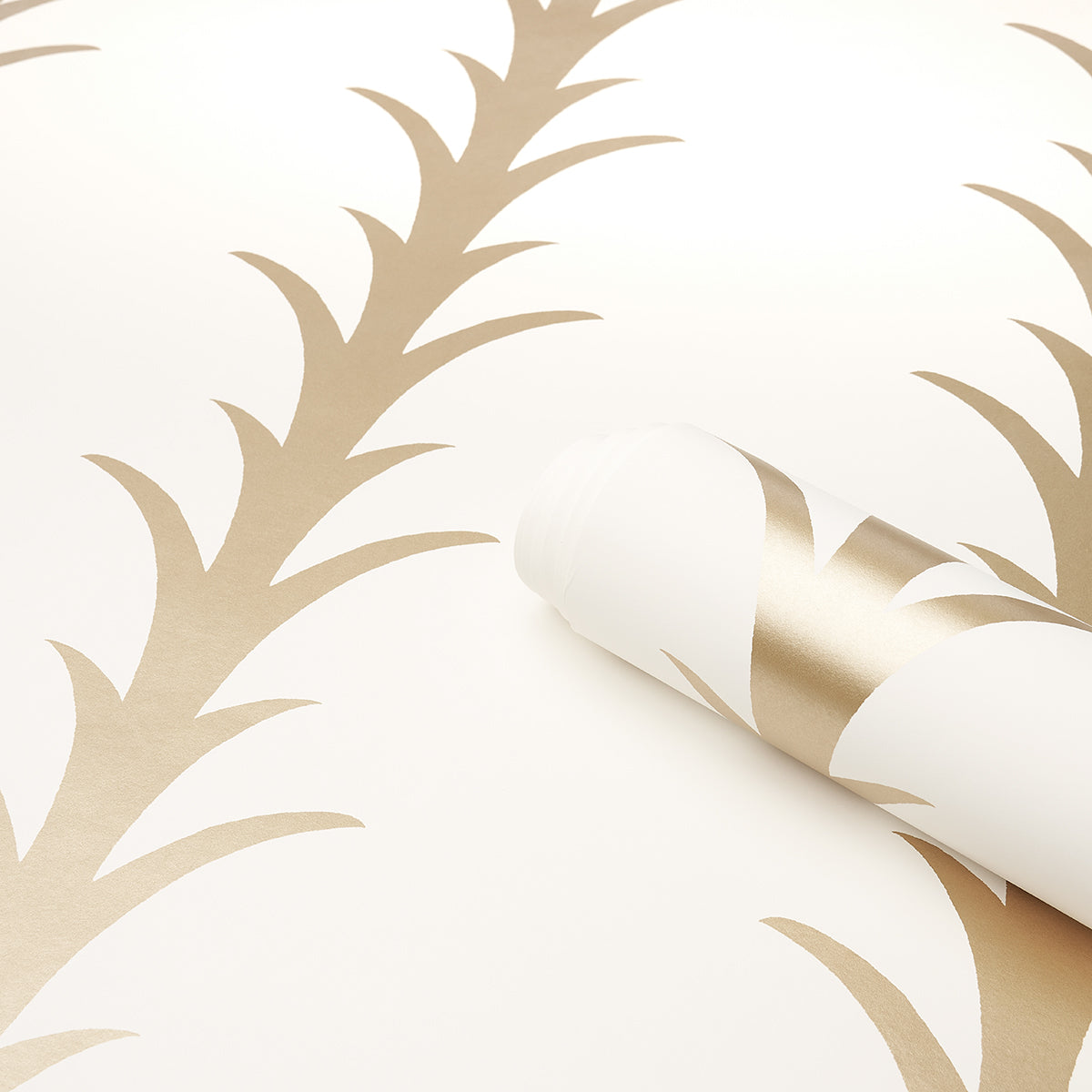 ACANTHUS-STRIPE-GOLD-ON-IVORY-SCHUMACHER-5014773