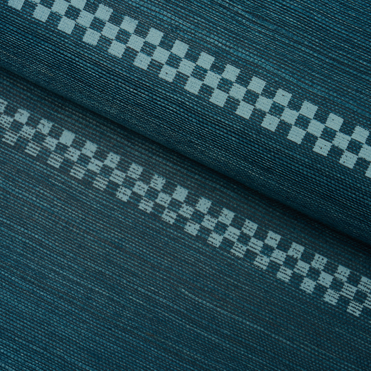 CHECKERED-STRIPE-SISAL-PEACOCK-SCHUMACHER-5016752