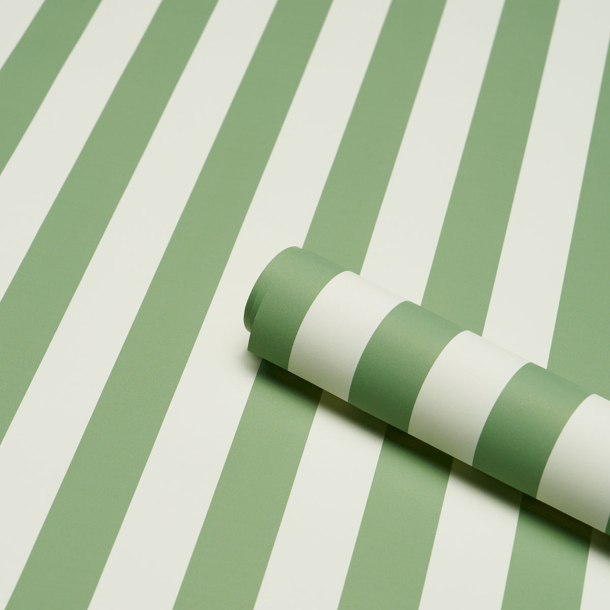 EMMA-STRIPE-APPLE-GREEN-SCHUMACHER-5017216