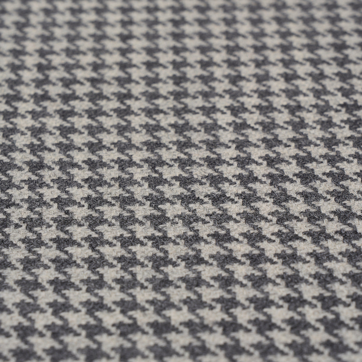 HUSTON-WOOL-HOUNDSTOOTH-SABLE-SCHUMACHER-66780