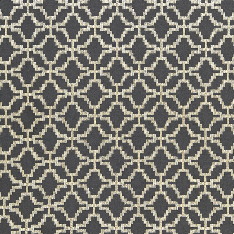 SARANA-LINEN-EMBROIDERY-CARBON-SCHUMACHER-67010