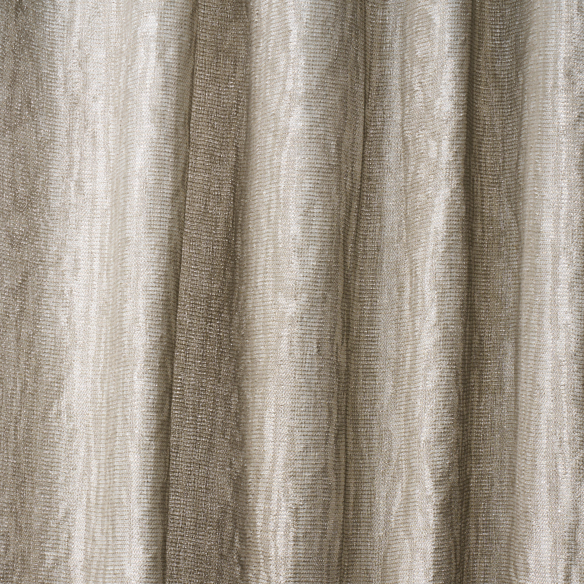 FAUX-BOIS-SHEER-PLATINUM-SCHUMACHER-70320