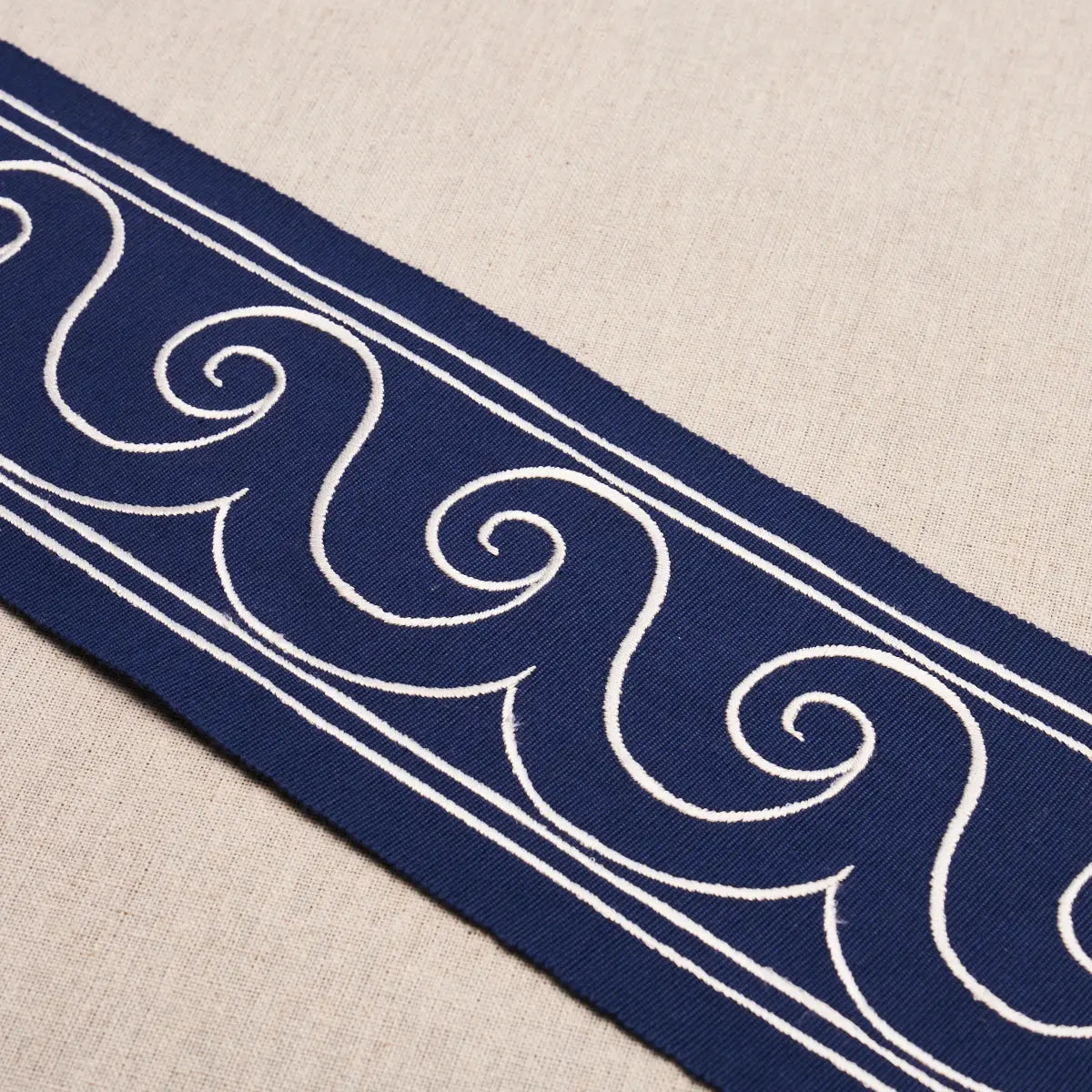 GREEK-WAVES-TRIM-WHITE-ON-NAVY-SCHUMACHER-70753