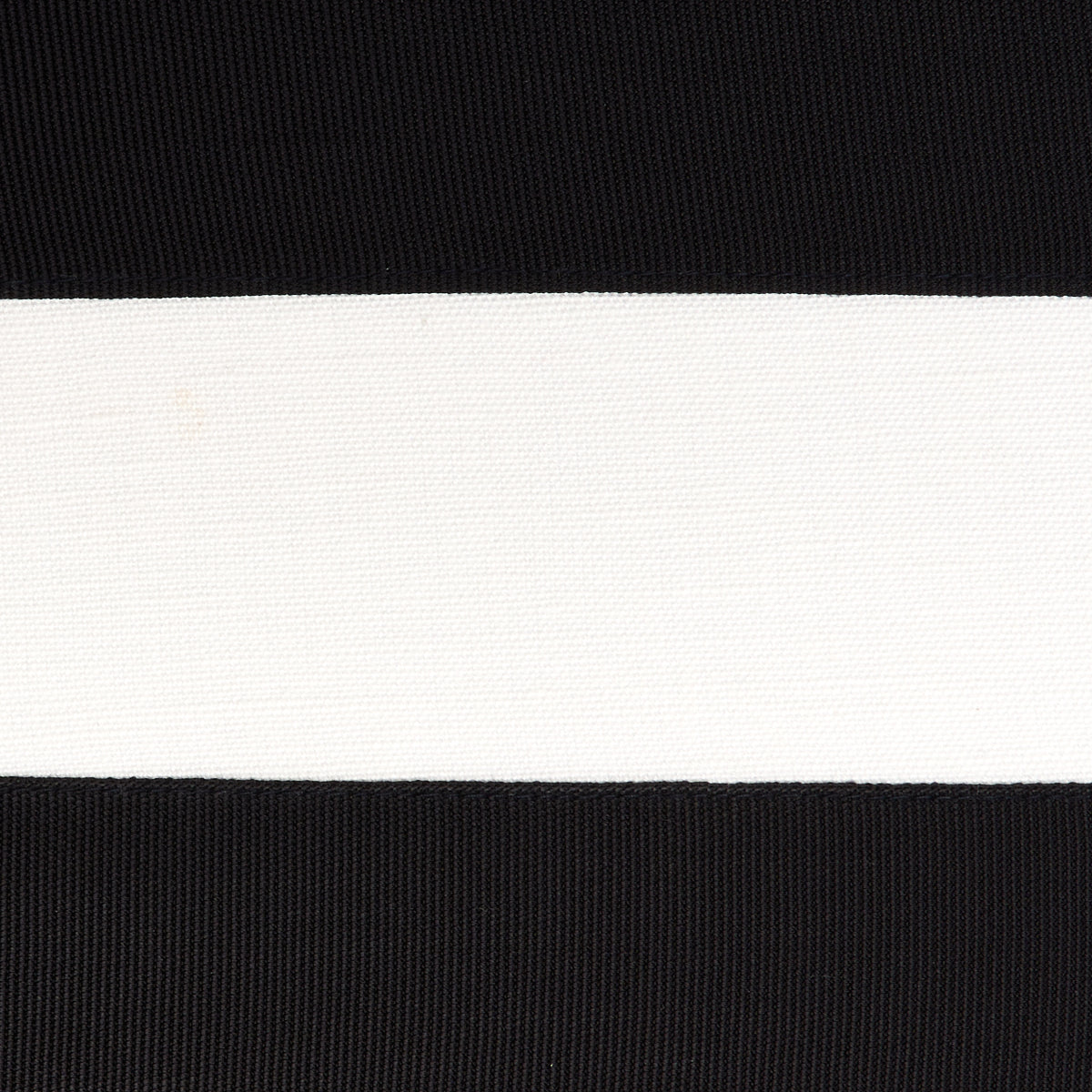 RIBBON-APPLIQU-PANEL-BLACK-ON-IVORY-SCHUMACHER-81142