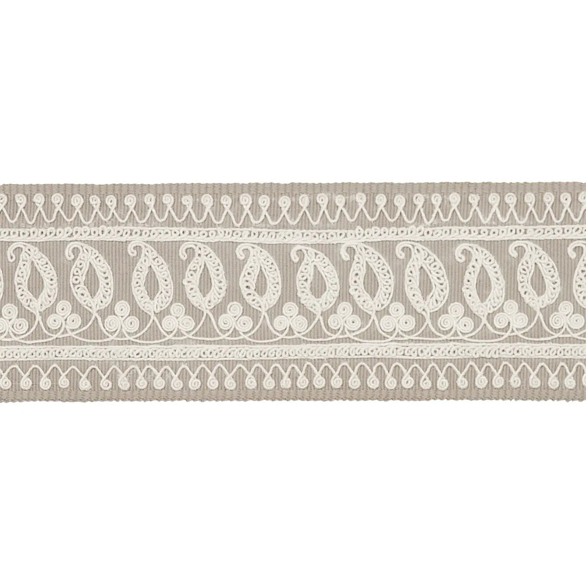 PAISLEY-EMBROIDERED-TAPE-SAND-SCHUMACHER-81231