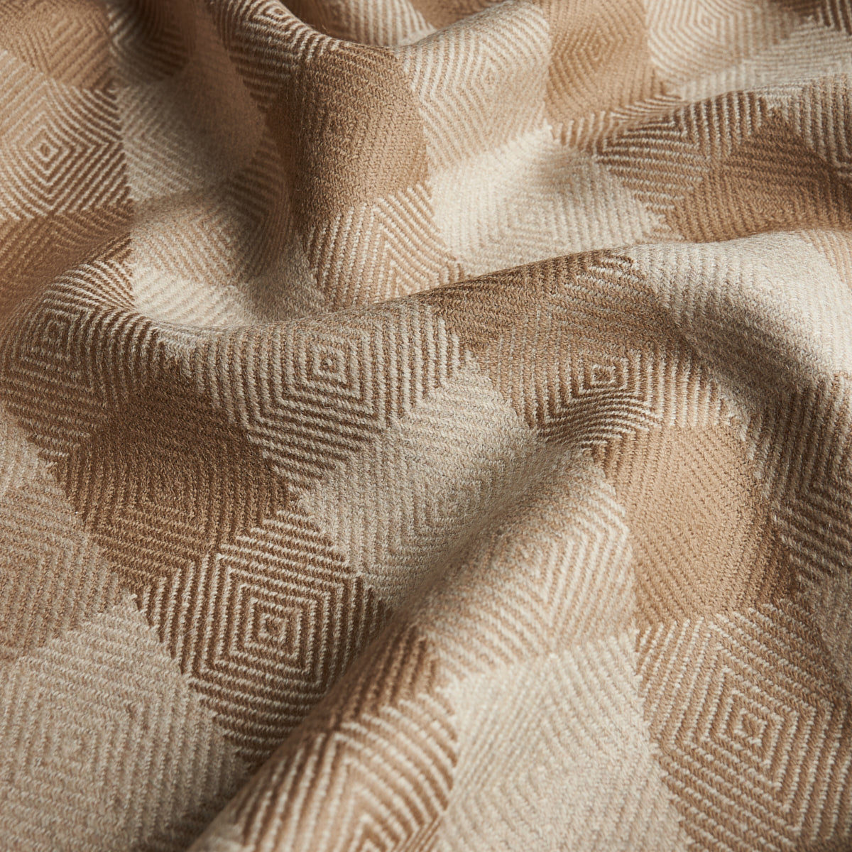 GALT-WOOL-CHECK-COFFEE-SCHUMACHER-81611