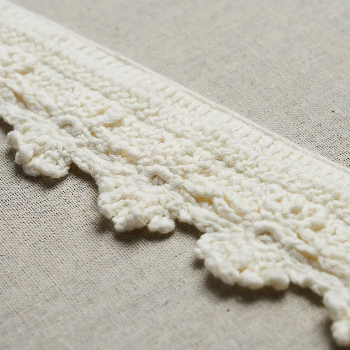 EVELYNE-CROCHET-TRIM-IVORY-SCHUMACHER-81700