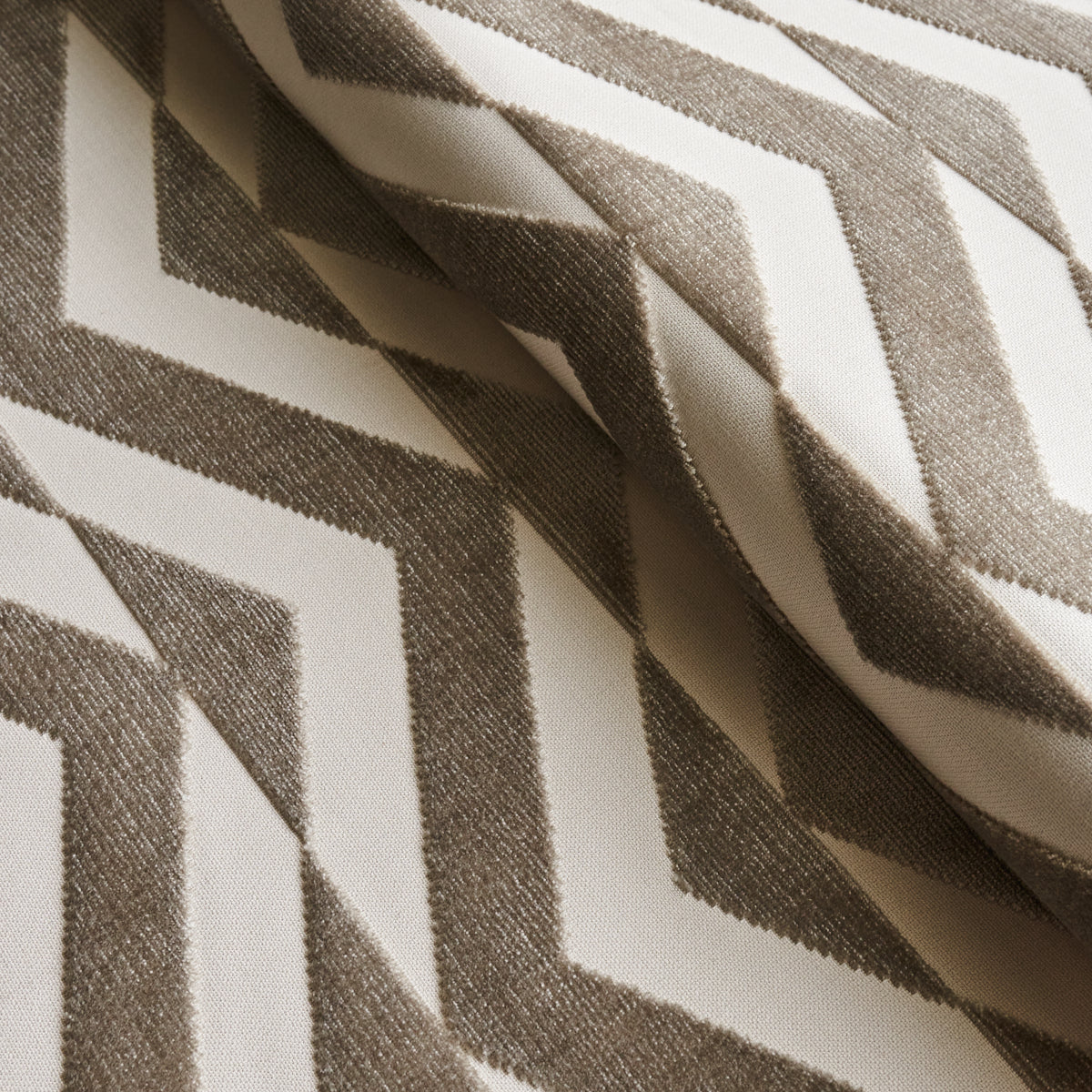 BROKEN-CHEVRON-CUT-VELVET-TAUPE-ON-IVORY-SCHUMACHER-81810