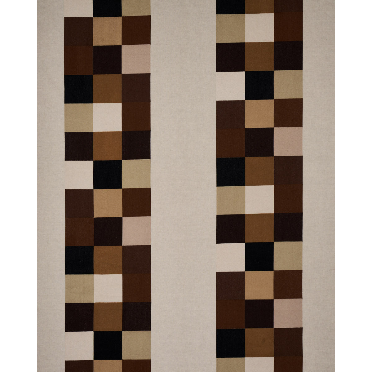 EMBROIDERED-TILE-STRONG-NEUTRAL-SCHUMACHER-81833