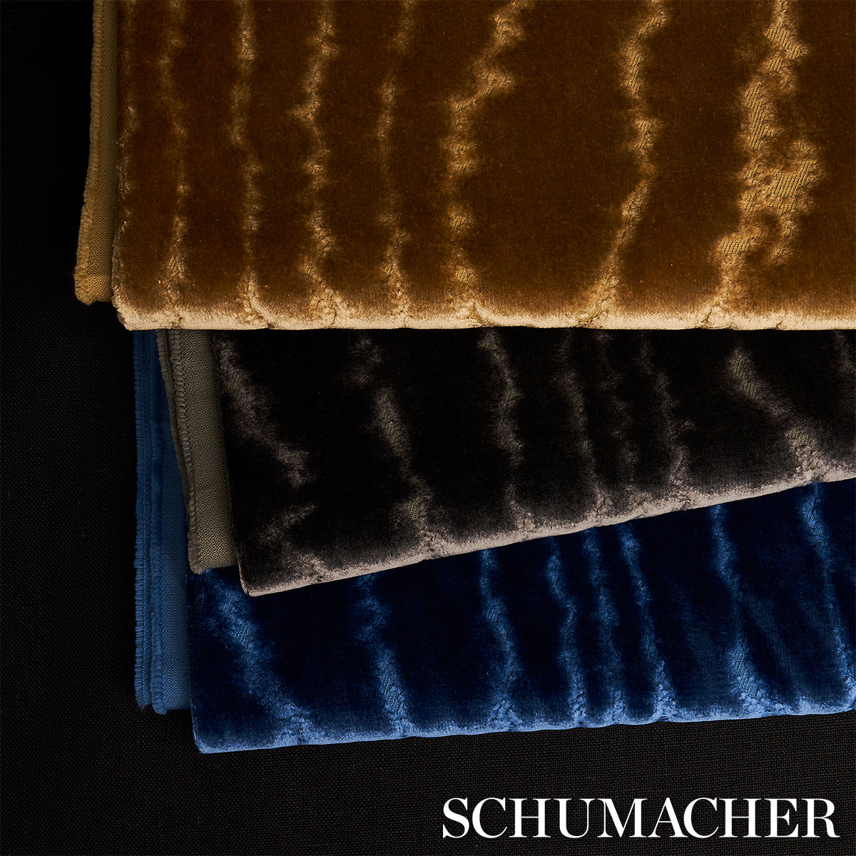 MARISA-MOIRE-VELVET-SMOKE-SCHUMACHER-82751