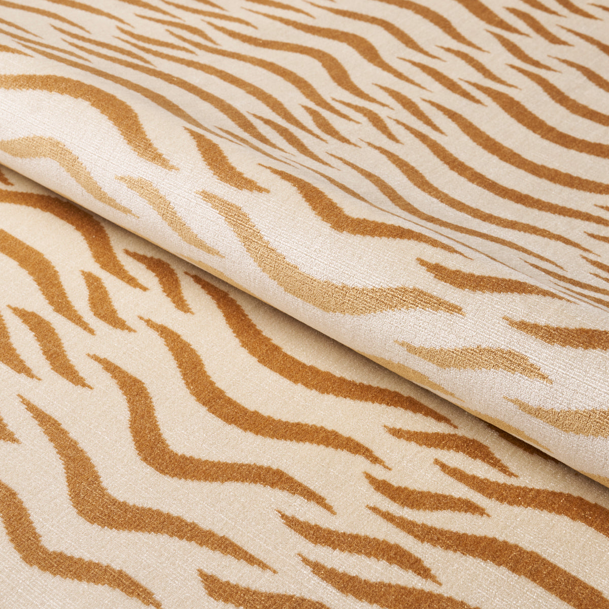 SABI-TIGER-VELVET-CAMEL-SCHUMACHER-82951