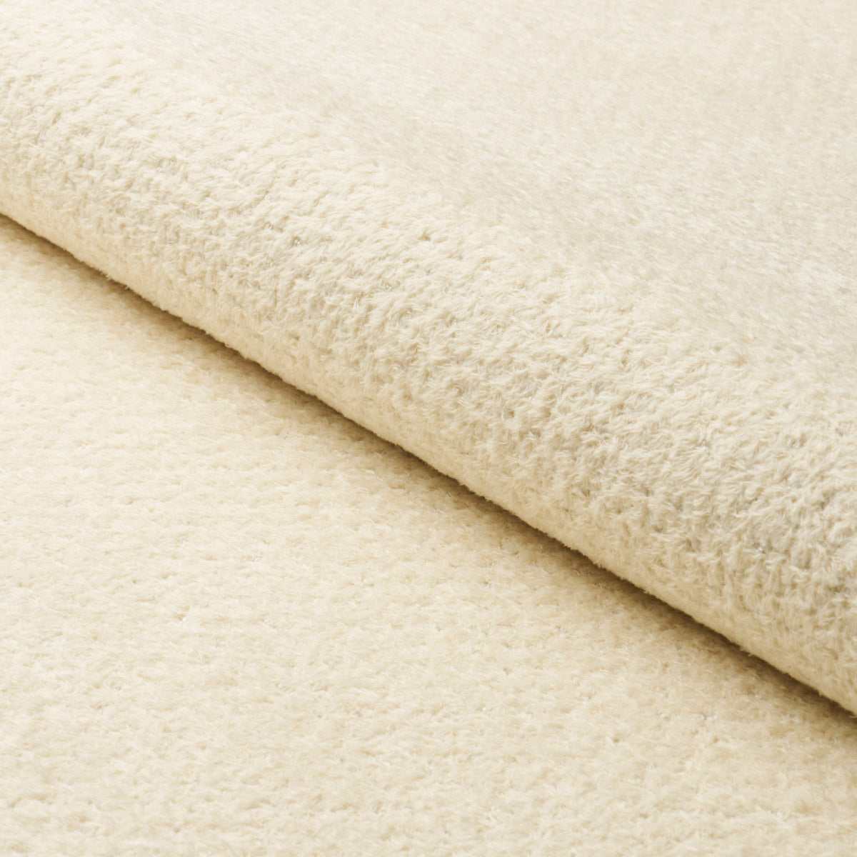 LUCIEN-TEXTURE-IVORY-SCHUMACHER-83350