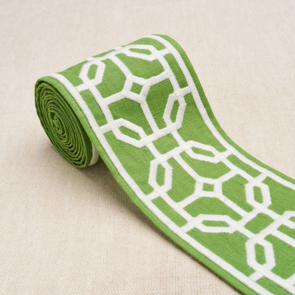 GAZEBO-TRELLIS-TAPE-GREEN-SCHUMACHER-83652