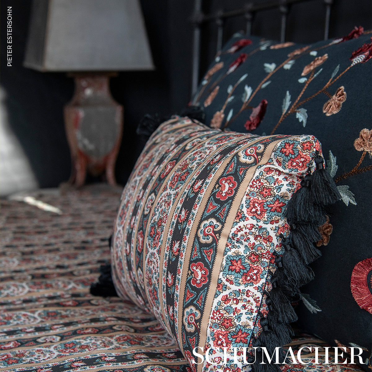 IYLA-EMBROIDERY-MIDNIGHT-ROUGE-SCHUMACHER-83662