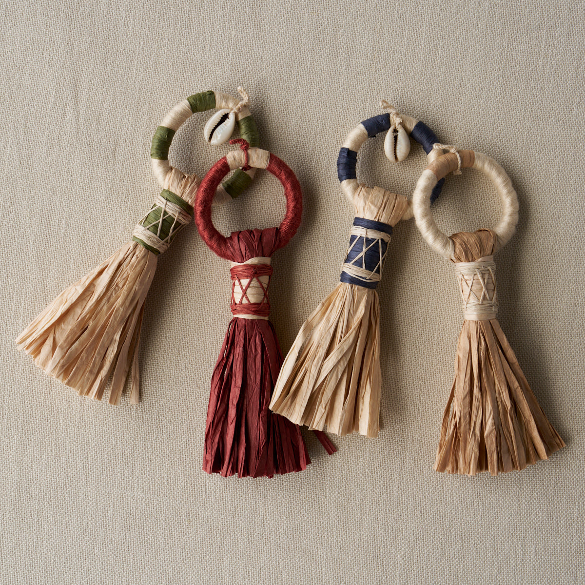 BROOM-TASSEL-CAYENNE-SCHUMACHER-85390