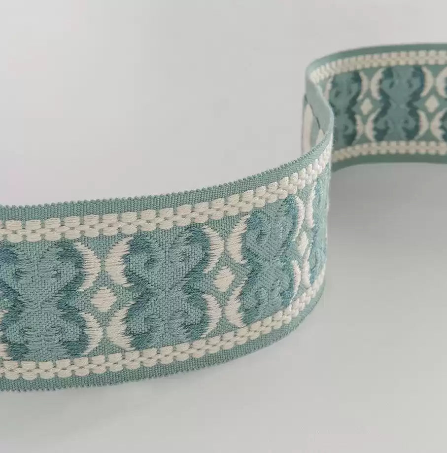 Trianon Braid Aqua/Ivory - Nina Campbell - NCT515-01