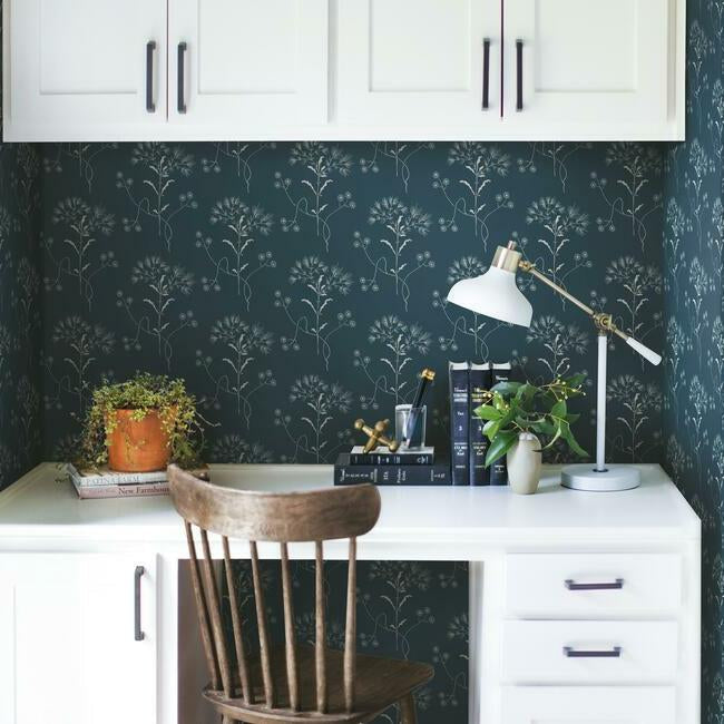 wildflower-premium-peel-stick-wallpaper-white-on-navy-york-wallcoverings-psw1154rl