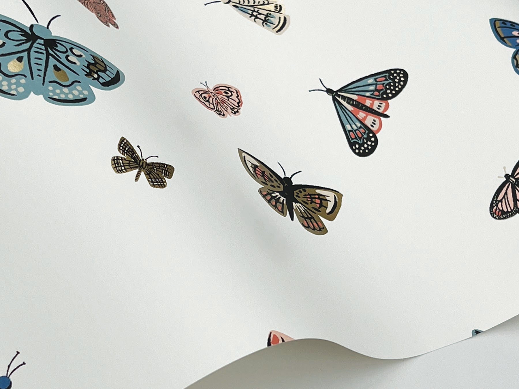 butterfly-house-wallpaper-white-york-wallcoverings-rf7411