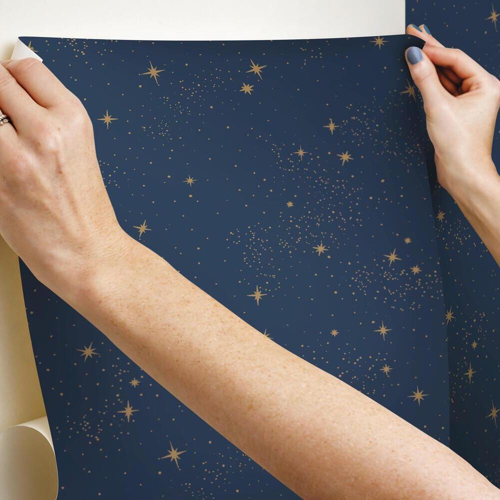 upon-a-star-peel-and-stick-wallpaper-navy-york-wallcoverings-rmk11319wp