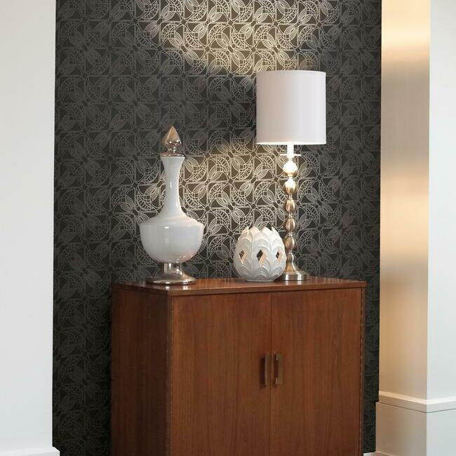 cartouche-wallpaper-black-silver-york-wallcoverings-nw3528