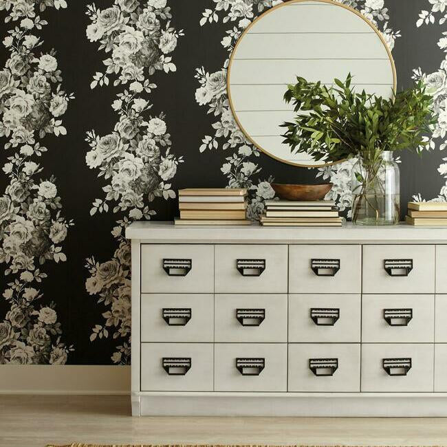 tea-rose-wallpaper-black-white-on-black-york-wallcoverings-me1533