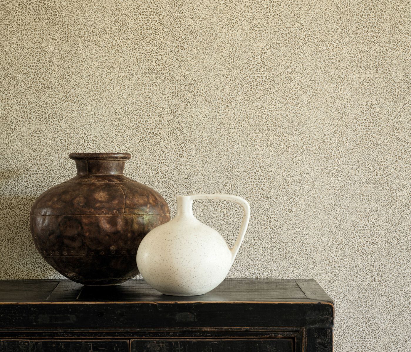 Paramo Vinyls Margay Taupe - Osborne & Little - W7970-07 Wallcovering