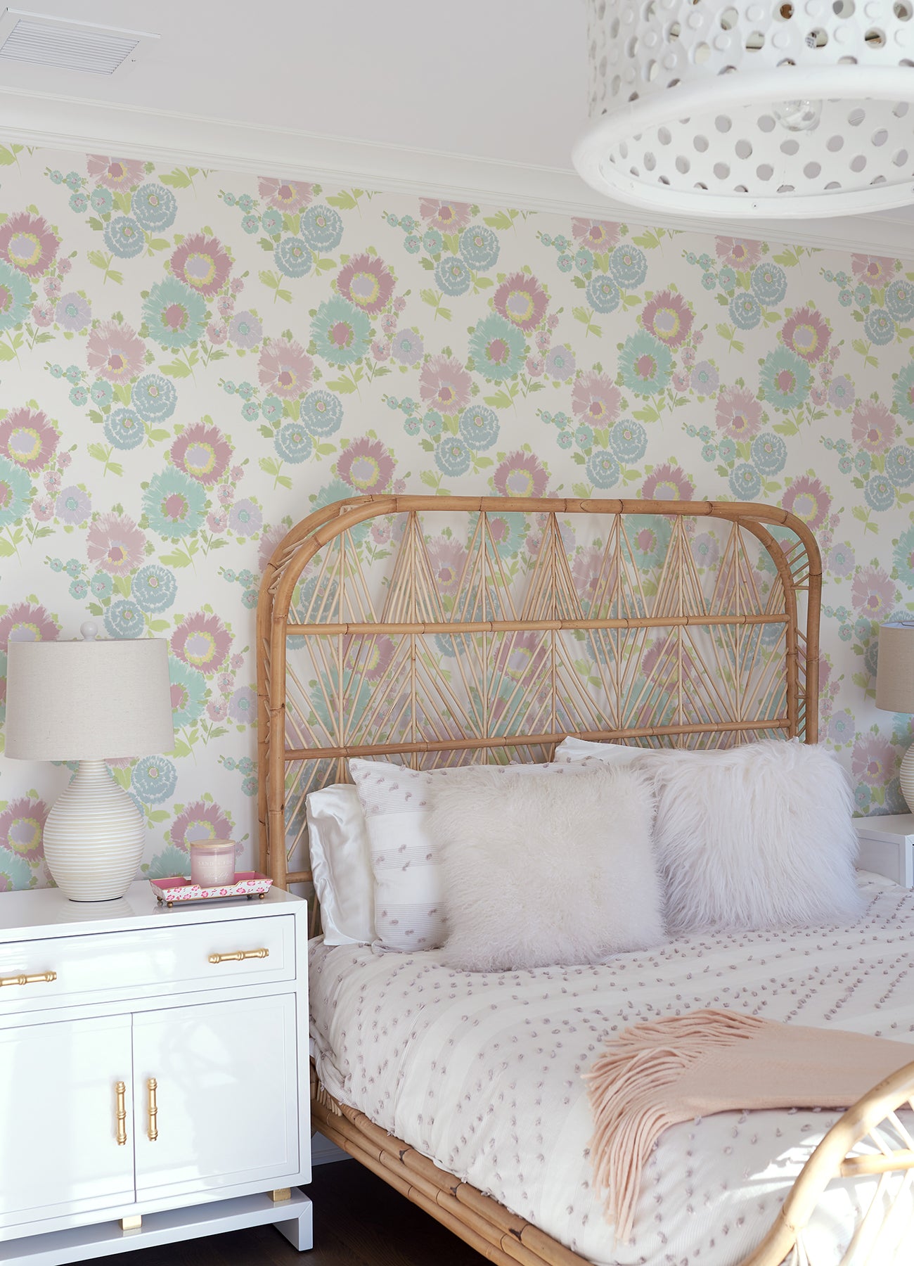 Essie Pastel Painterly Floral Wallpaper - Brewster Wallcovering