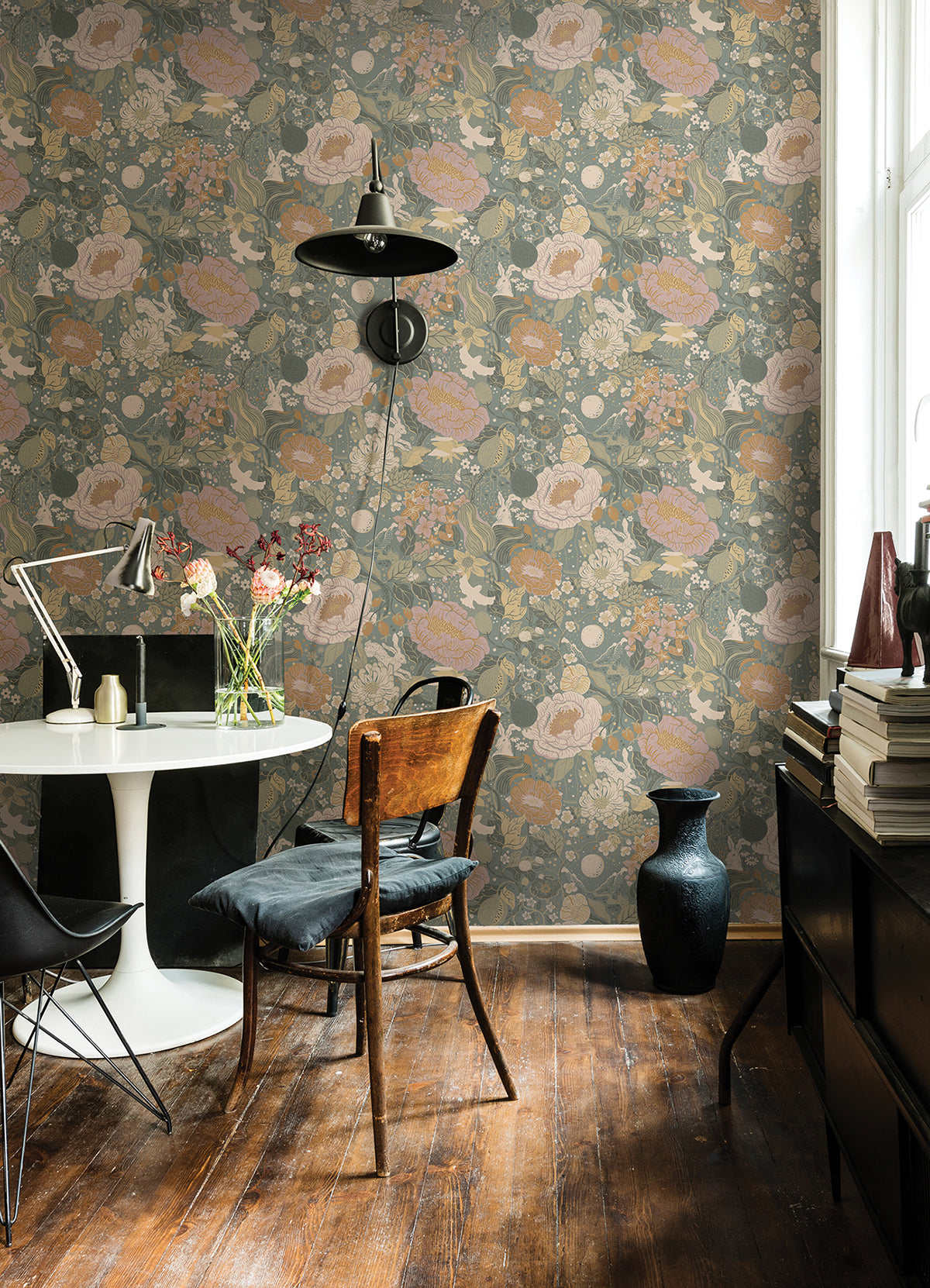 Växa Slate Rabbits & Rosehips Wallpaper - Brewster Wallcovering