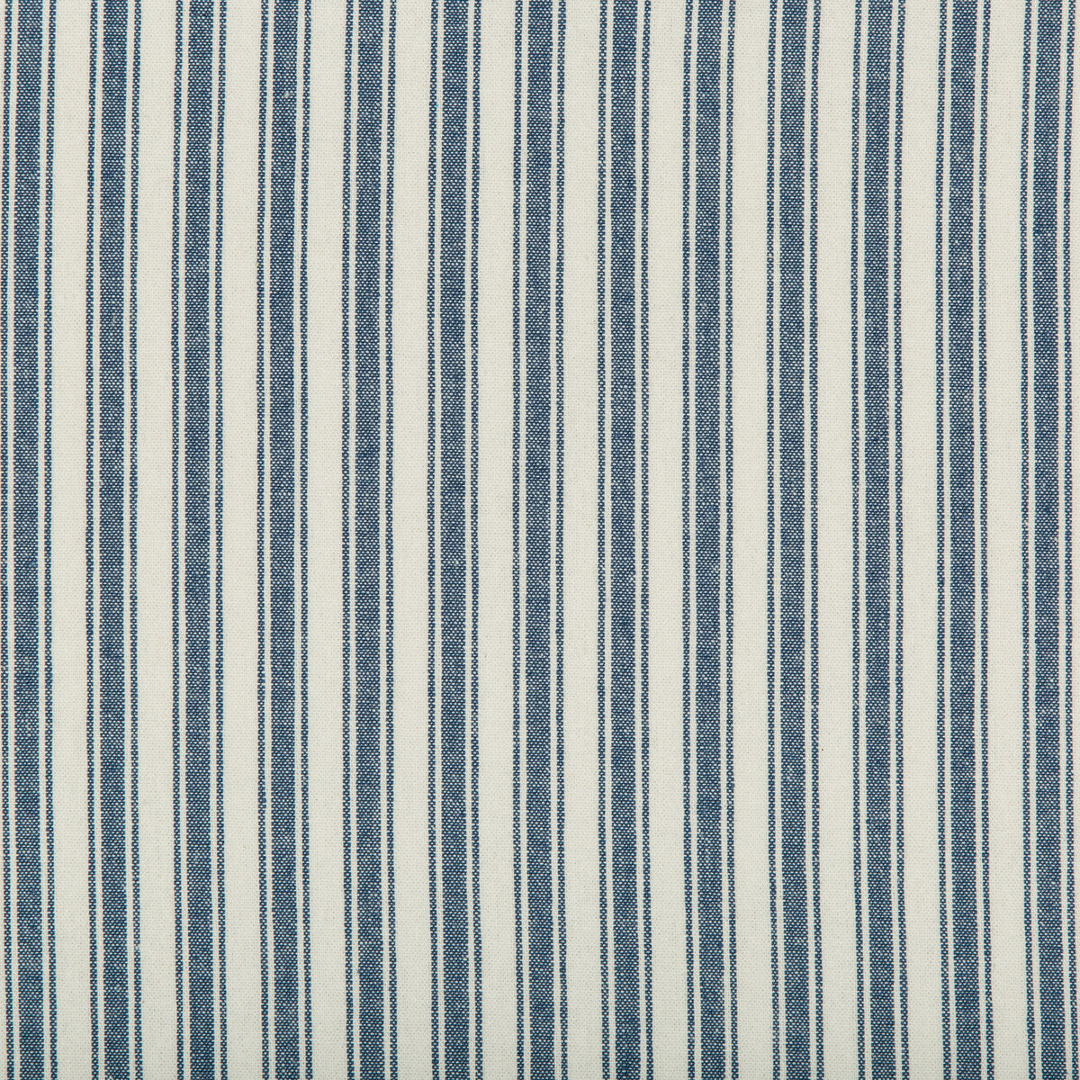 35542500-seastripe-marine-kravet-basics