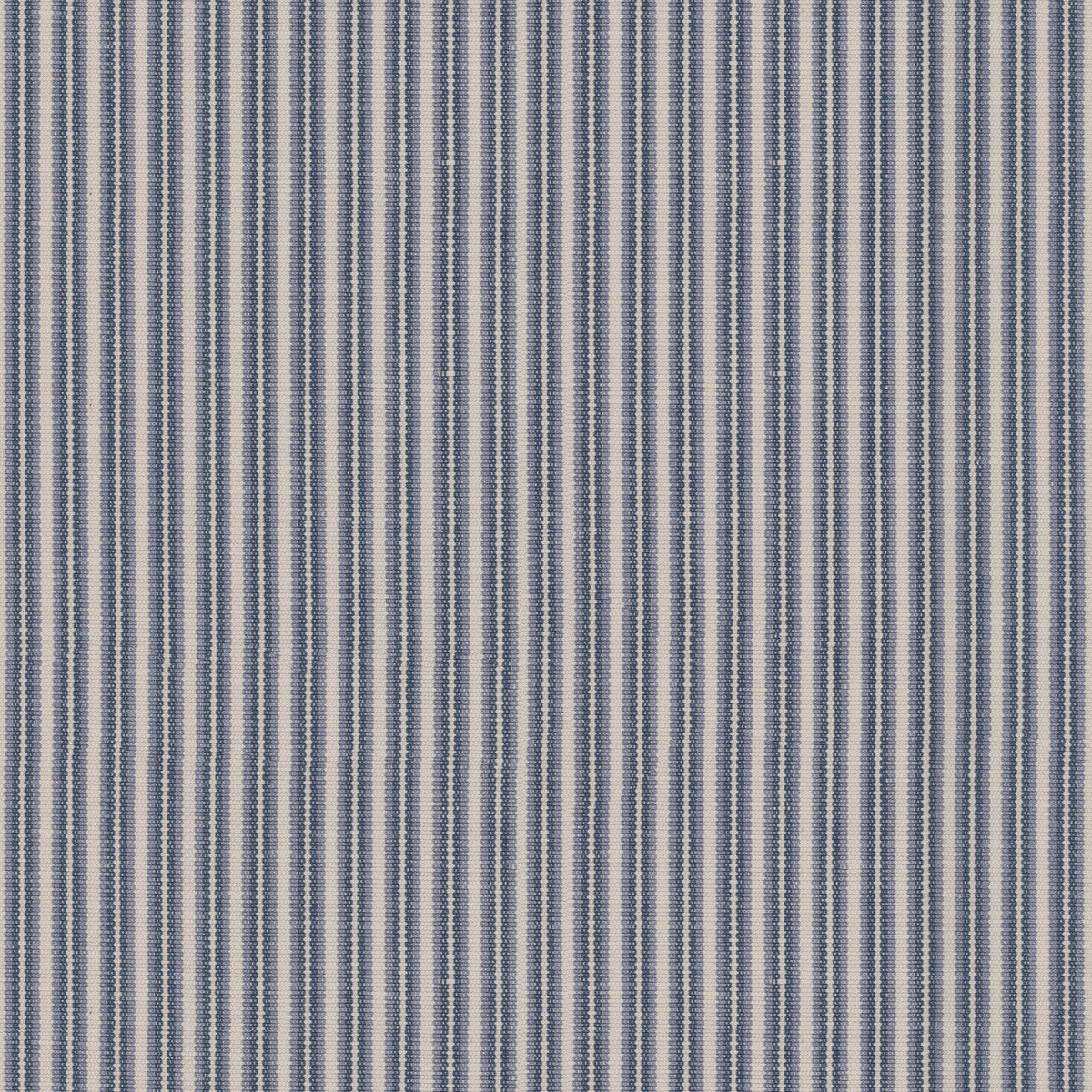 8017103500-chamas-stripe-indigo-brunschwig-fils