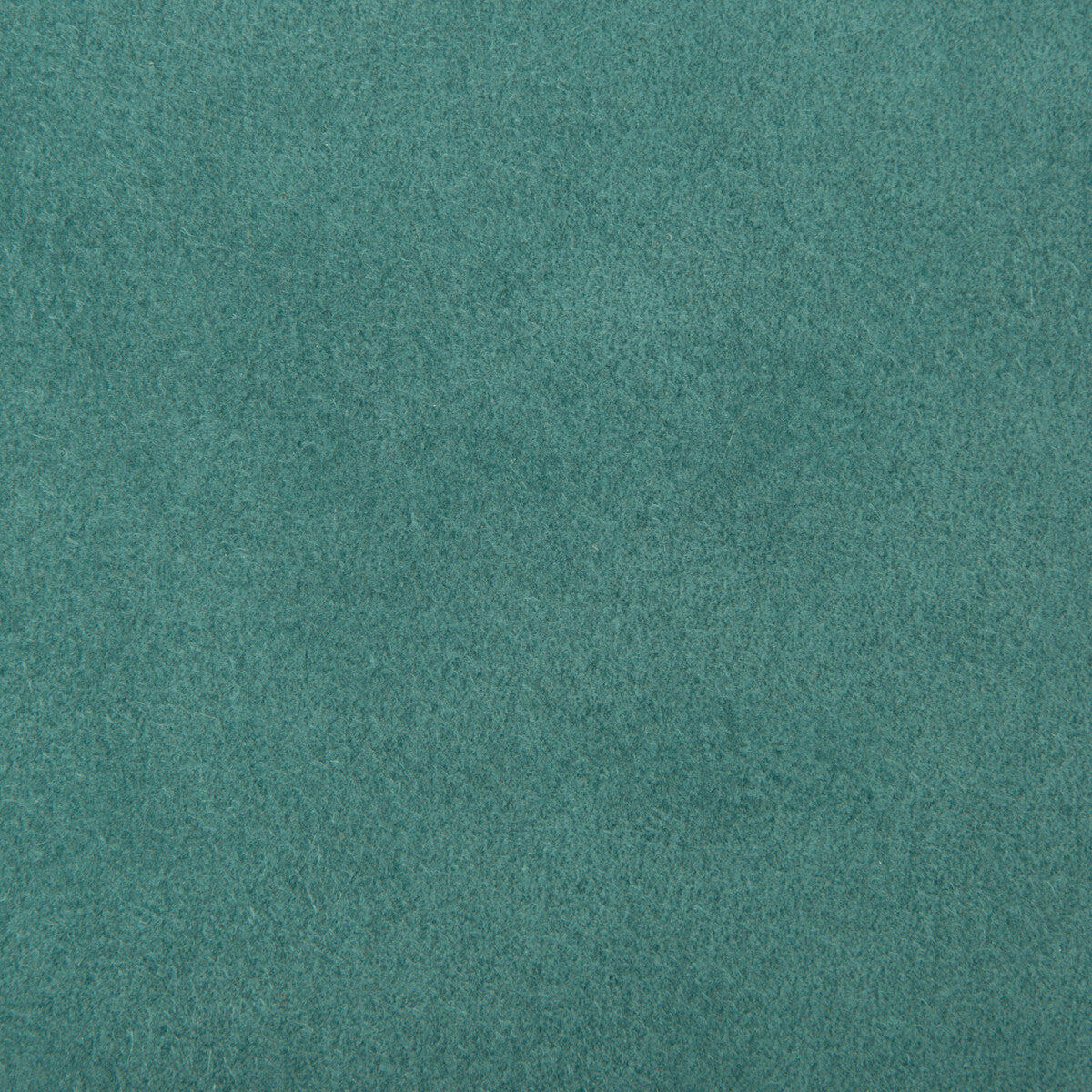 ultrasuede350-ultrasuede-peacock-kravet-design