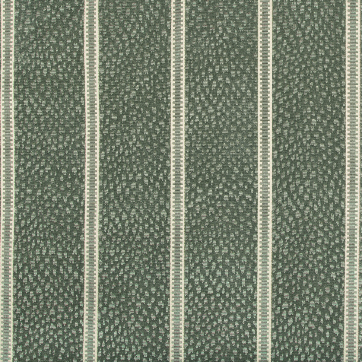 80191081130-salvator-velvet-mist-brunschwig-fils